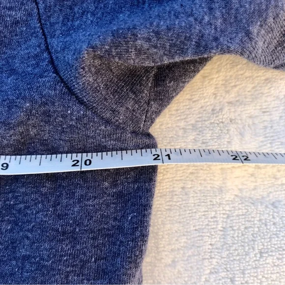 QUIKSILVER Logo Graphic Tee Shirt Men Medium Surfing - Picture 3 of 7